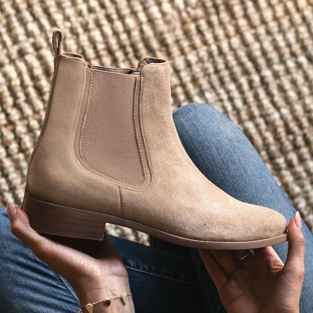 Thursday Boot Co Duchess Honey Peach Suede Leather Chelsea Boot Women’s Size 12